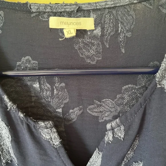 Maurices Dark Blue Floral Blouse - Picture 4 of 6